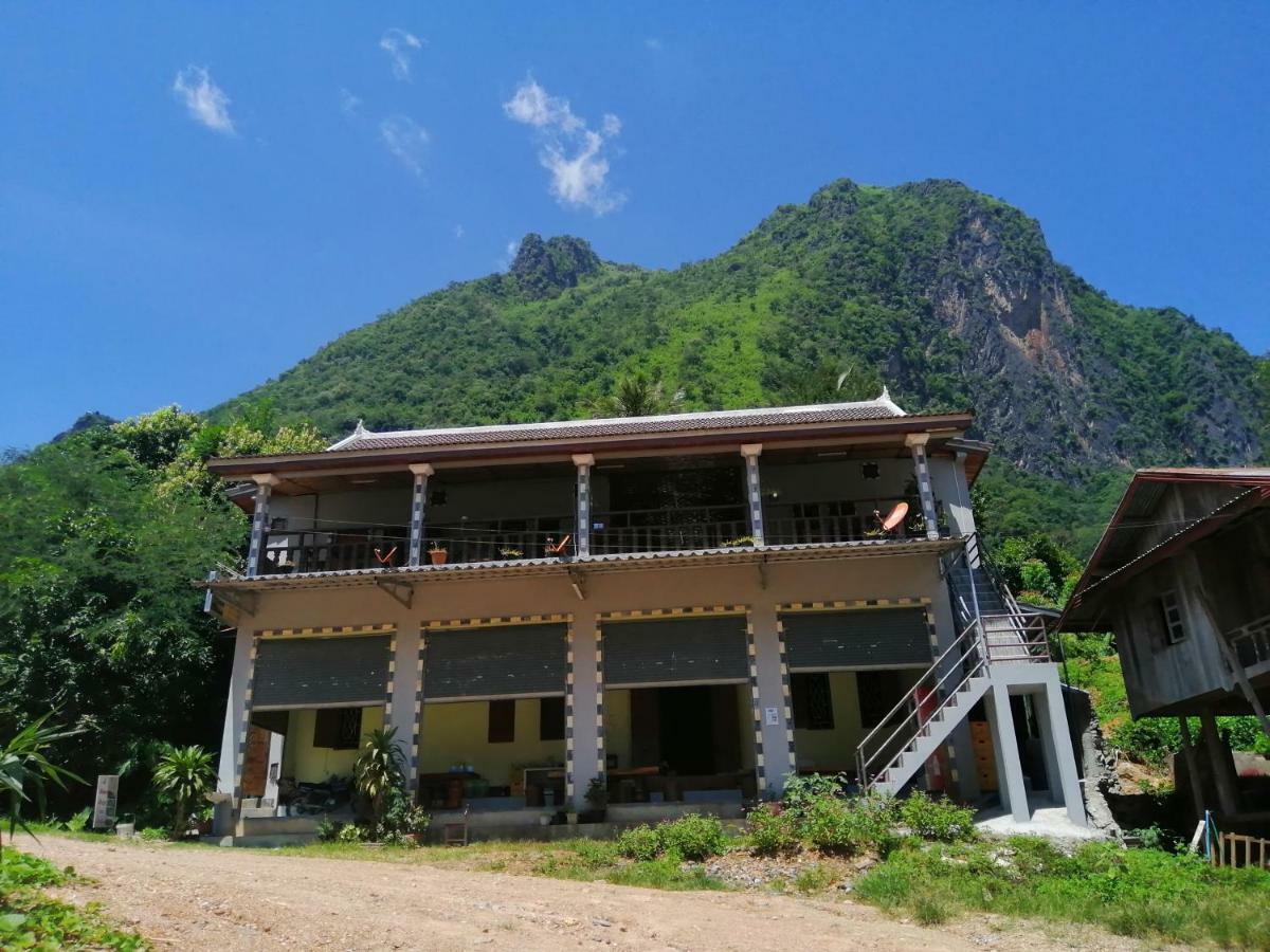 Arthith Guesthouse Nongkhiaw Exteriér fotografie